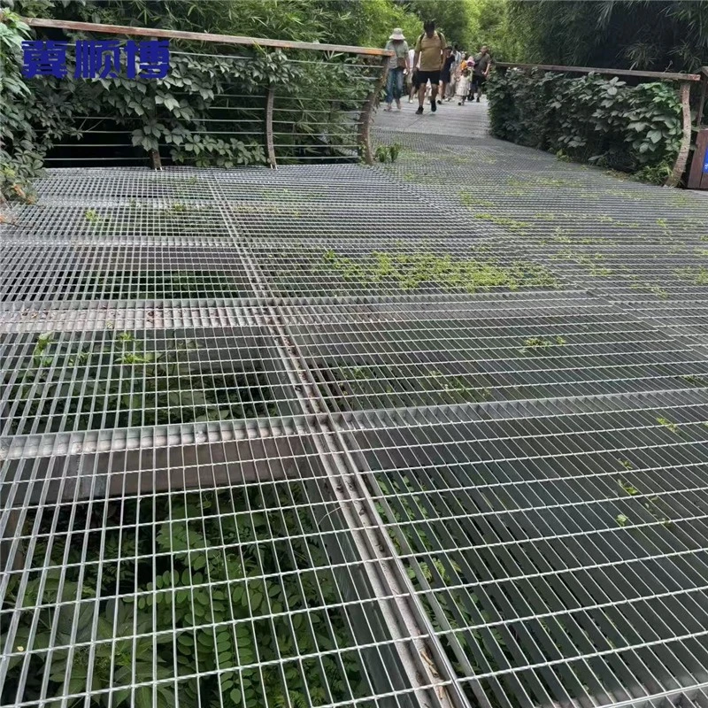 1-park walkway grating